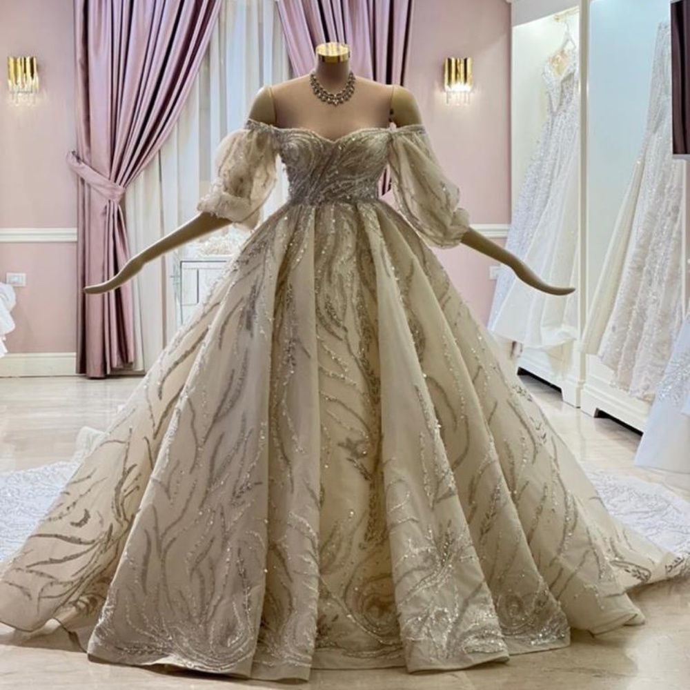 Wedding dress
